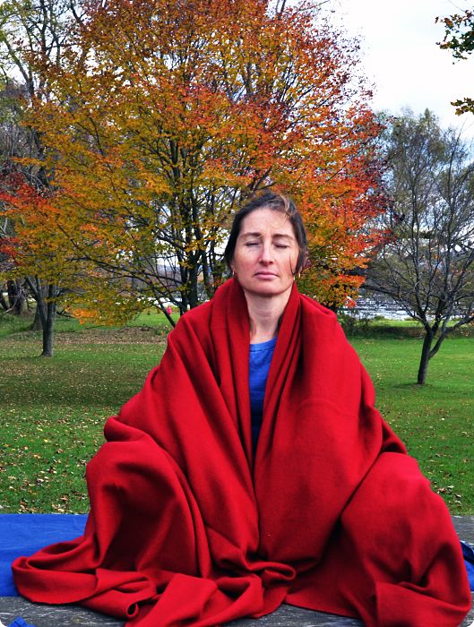 Sunrise Pashmina 100% cashmere travel/meditation shawl,  Tantric Crimson  (#G-242D), diamond weave, hemmed 
